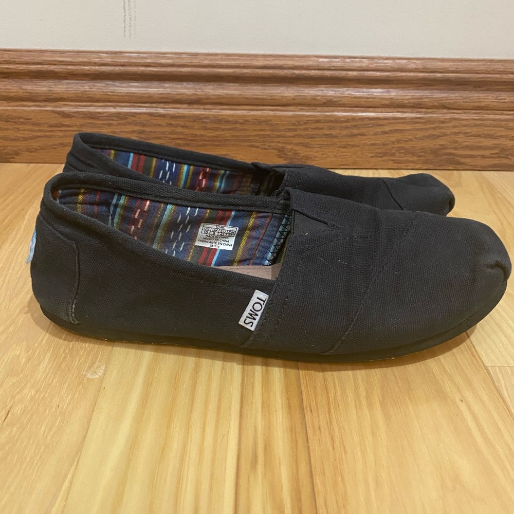 Black Toms